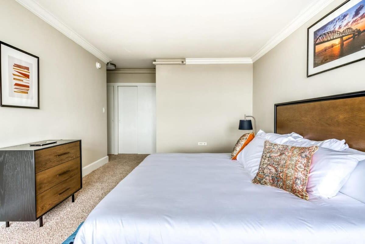 Cozysuites 800 Tower 2Br With Gym! 26 Louisville Exterior photo